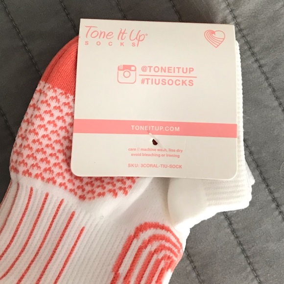 Tone It Up Tech Performance Socks - set of 3 NWT - Picture 2 of 2